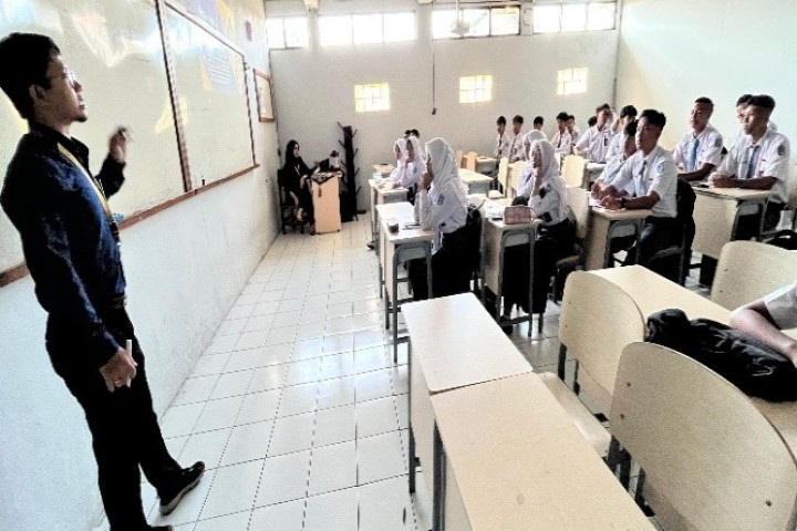 Sosialisasi Edulab, FTIP UNPAD, dan Bimbel Inten 