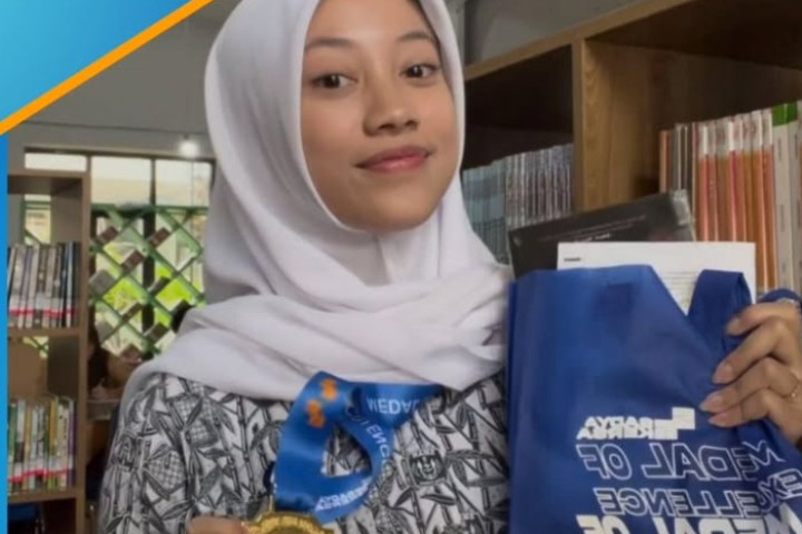 Leikasyah Mutiara Kusuma Peraih Penghargaan Medal of Excellence dari Sadya Kersa 2025