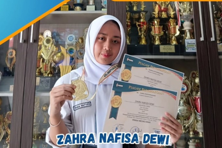 Selamat dan Sukses Zahra Nafisa Dewi Juara Medali Emas Bidang Bahasa Indonesia dan Juara Medali Perak Biologi dalam kegiatan Olimpiade Siswa Prestasi Akademik Nasional 2025
