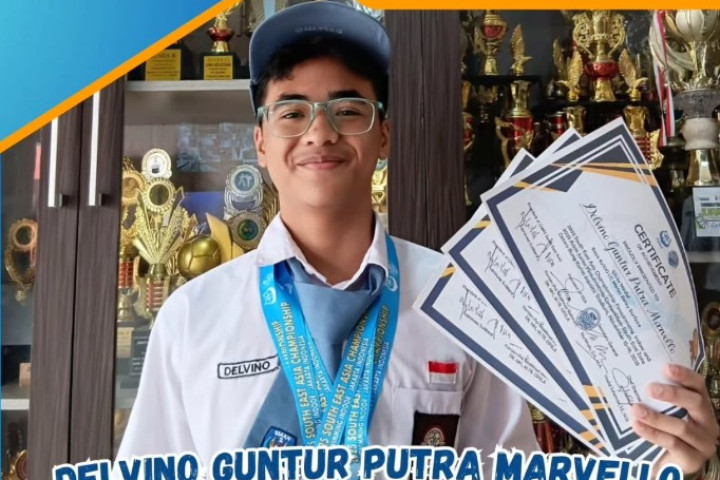 Delvino Guntur Putra Marvello Juara 2 Estafet 4 x 100 Surface Putra South East Asia Championship Finswiming Tingkat Asia yang diadakan oleh POSSI 2025